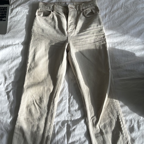 COPY - Reformation Cynthia high rise jean - size 25. Perfect condition - Picture 3 of 3